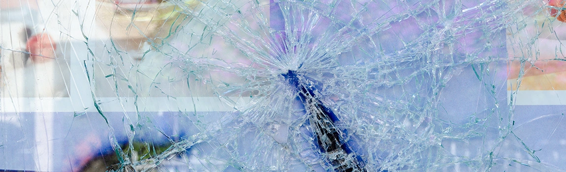 Window Broken Glass Repair in Opa-locka, FL